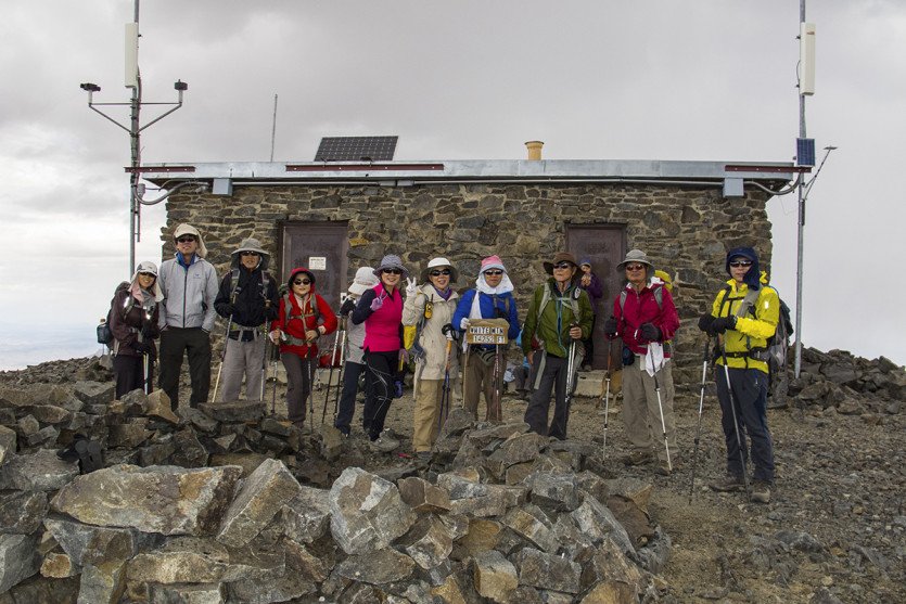 WhiteMtlC2201407-1-14.jpg